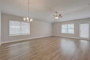 13705 Sorico Bay Dr, Texas City, TX 77568 - Photo 4