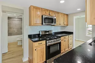 5919 Avenue R, Galveston, TX 77551 - Photo 12