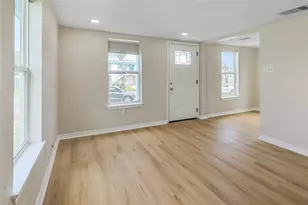 5919 Avenue R, Galveston, TX 77551 - Photo 6