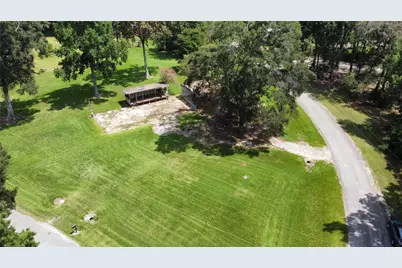 243 County Road 4323, Dayton, TX 77535 - Photo 2