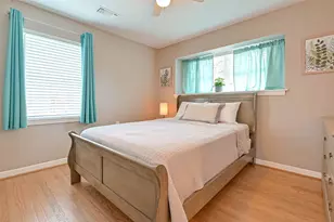 5330 Hialeah Dr, Houston, TX 77092 - Photo 20