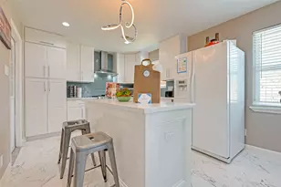 5330 Hialeah Dr, Houston, TX 77092 - Photo 6