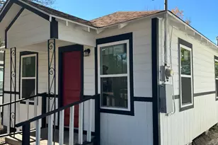 3903 Broyles St, Houston, TX 77026 - Photo 2