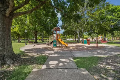 10714 Sugar Hill Drive, Houston, TX 77042 - Photo 24