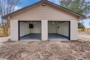 4835 County Rd 380, Houston, TX 77583 - Photo 24