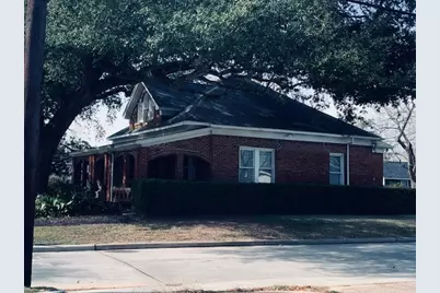 717 E 1st Street #1, Humble, TX 77338 - Photo 6