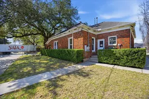717 E 1st St, Humble, TX 77338 - Photo 6