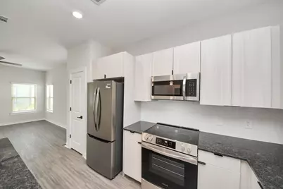 7711 Longmire Road #37, Conroe, TX 77304 - Photo 14