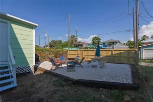 2912 Avenue R, Galveston, TX 77550 - Photo 32