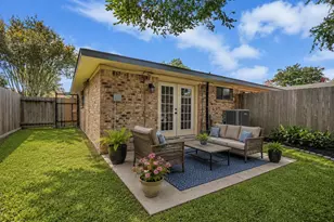 1447 Silverpines Rd, Houston, TX 77062 - Photo 16