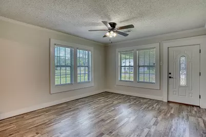 7804 Fm 834 E, Hull, TX 77564 - Photo 6