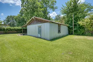 7804 Fm 834 E, Hull, TX 77564 - Photo 38