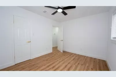3742 Royal Manor Drive, Houston, TX 77082 - Photo 28
