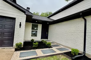 3742 Royal Manor Dr, Houston, TX 77082 - Photo 2