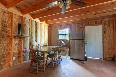 1960 County Road 413, Lexington, TX 78947 - Photo 4