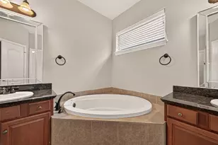 1341 Studer St, Houston, TX 77007 - Photo 30