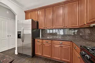 1341 Studer St, Houston, TX 77007 - Photo 8