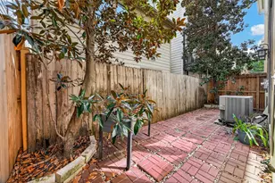 1341 Studer St, Houston, TX 77007 - Photo 34