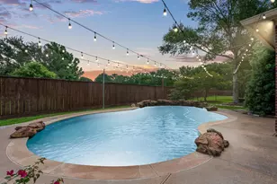 11 Mary's Creek Ln, Friendswood, TX 77546 - Photo 34