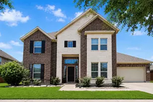 12119 Sandstone Cir, Mont Belvieu, TX 77535 - Photo 1
