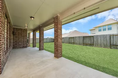 12119 Sandstone Circle, Mont Belvieu, TX 77535 - Photo 30