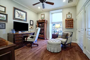 4053 Breakwood Dr, Houston, TX 77025 - Photo 20