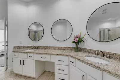 19 Versante Court, Houston, TX 77070 - Photo 32