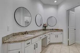19 Versante Ct, Houston, TX 77070 - Photo 30