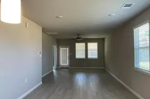 2035 Myrtle Oak Ct, Conroe, TX 77304 - Photo 10