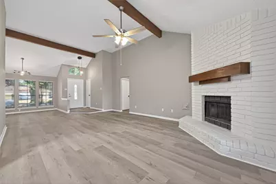 2802 Creek Manor Drive, Kingwood, TX 77339 - Photo 10