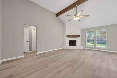 2802 Creek Manor Drive, Kingwood, TX 77339 - Photo 8