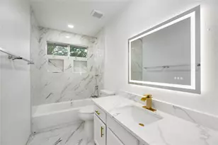 12534 Honor Park Dr, Houston, TX 77065 - Photo 36