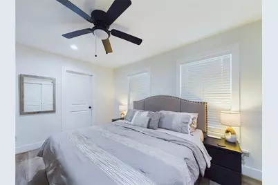 7609 Amelia Road, Houston, TX 77055 - Photo 16