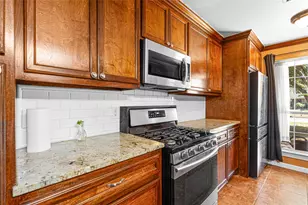 9319 Jaywood Dr, Houston, TX 77040 - Photo 10