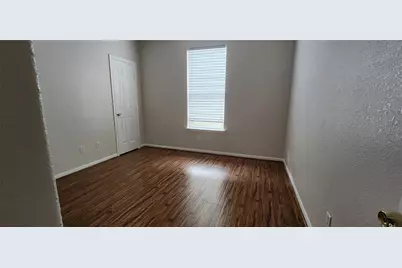 9710 Fieldbloom Lane, Sugar Land, TX 77498 - Photo 8