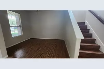 9710 Fieldbloom Lane, Sugar Land, TX 77498 - Photo 2