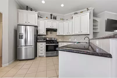 118 Snug Harbor Drive, Conroe, TX 77356 - Photo 12
