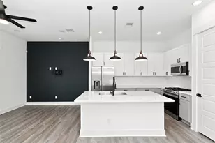 2908 Stevens St, Houston, TX 77026 - Photo 2