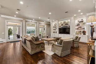 9018 Bace Dr, Houston, TX 77055 - Photo 18