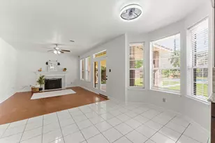 17518 Rustling Aspen Ln, Houston, TX 77095 - Photo 16