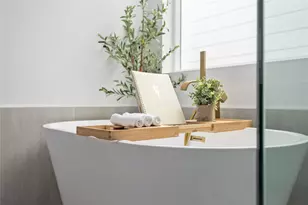 2325 Hampton Dr, Houston, TX 77088 - Photo 18