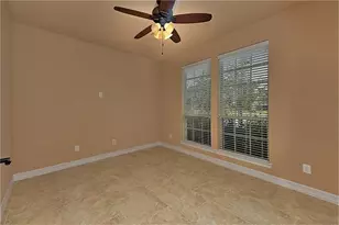 126 Hearthshire Cir, The Woodlands, TX 77354 - Photo 8