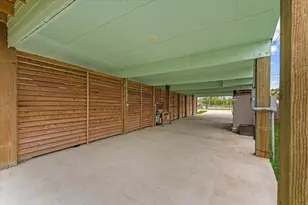 1111 San Jacinto St, La Porte, TX 77571 - Photo 24