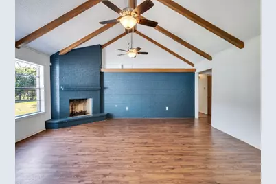 1215 Briar Lane, Wharton, TX 77488 - Photo 4