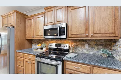318 Jamestown Road, Trinity, TX 75862 - Photo 12