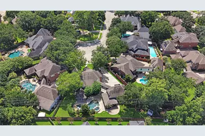 11502 Pecan Canyon Court, Tomball, TX 77377 - Photo 32