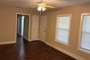 2118 8th St, Orange, TX 77630 - Photo 1
