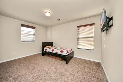 8227 Pastel Dawn Trace, Houston, TX 77049 - Photo 20