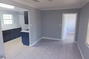 3026 Sunbeam St, Houston, TX 77051 - Photo 4