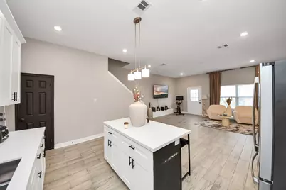 8719 Compton Street, Houston, TX 77016 - Photo 6